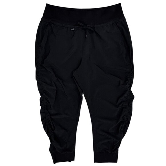 Athleta Attitude Featherweight Stretch High Rise Crop Pant in Black Size 12 - Picture 3 of 16